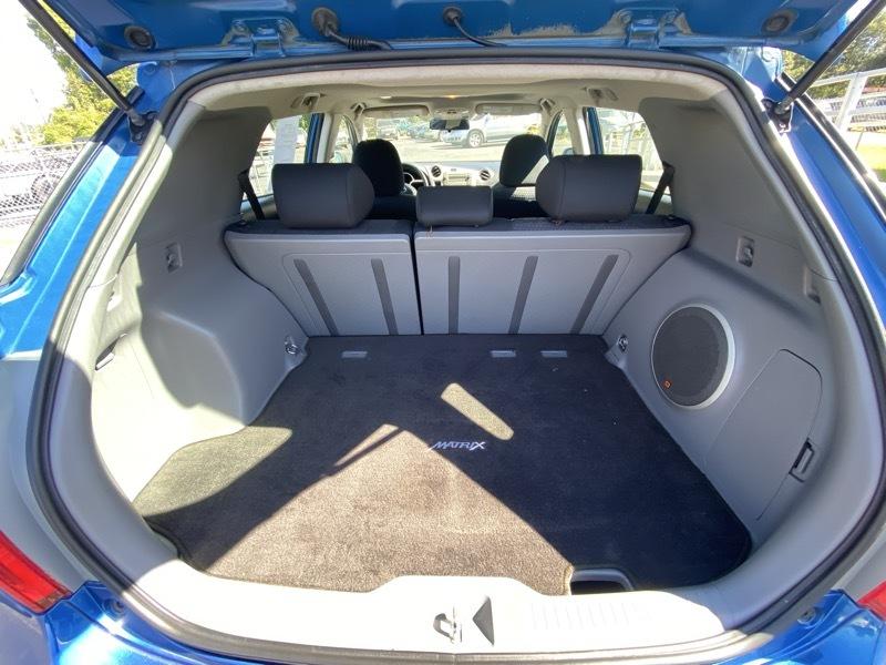 Toyota Matrix XRS 5-Speed AT 2009