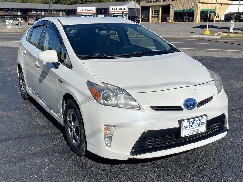 Toyota Prius Prius V 2012