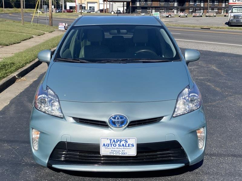 Toyota Prius Prius V 2012