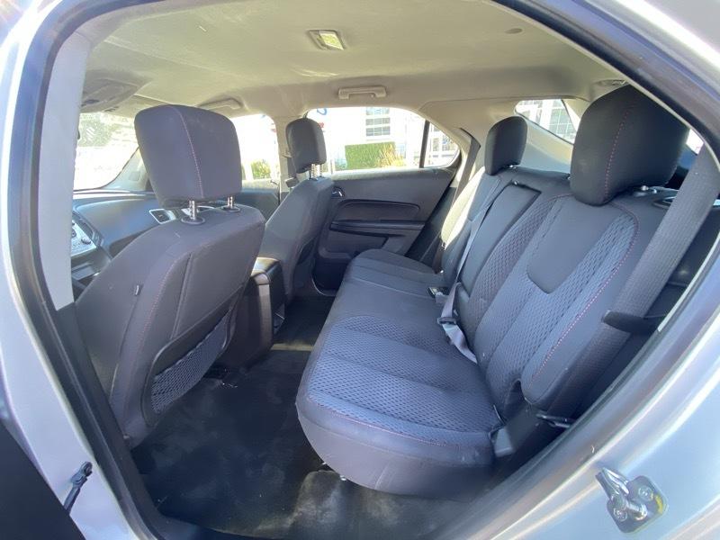 Chevrolet Equinox LS 2WD 2012
