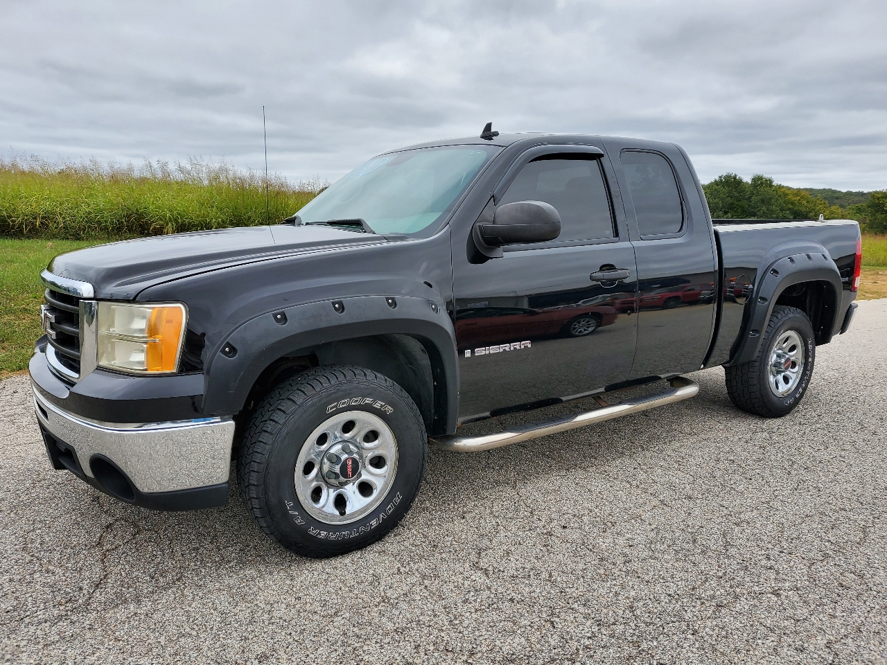 Used 2007 GMC Sierra 1500 Work Truck Ext. Cab Short Box 4WD for Sale in