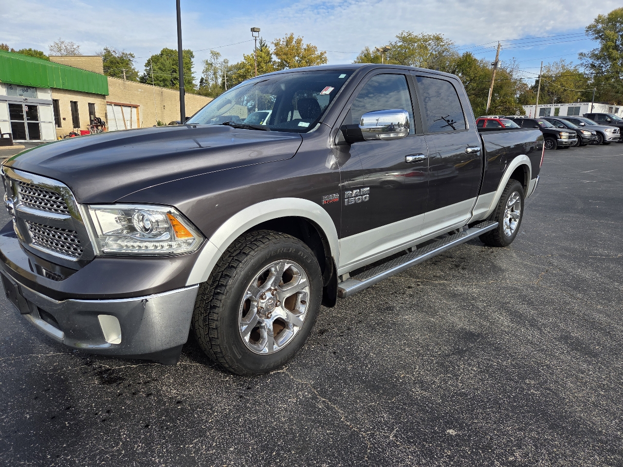 RAM 1500 Laramie Crew Cab LWB 4WD 2014 RAM 1500 Laramie Crew Cab LWB 4WD 2014