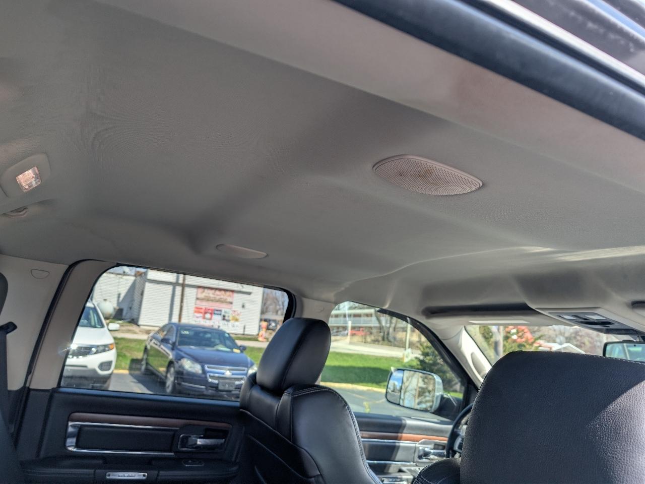 RAM 1500 Laramie Crew Cab LWB 4WD 2014