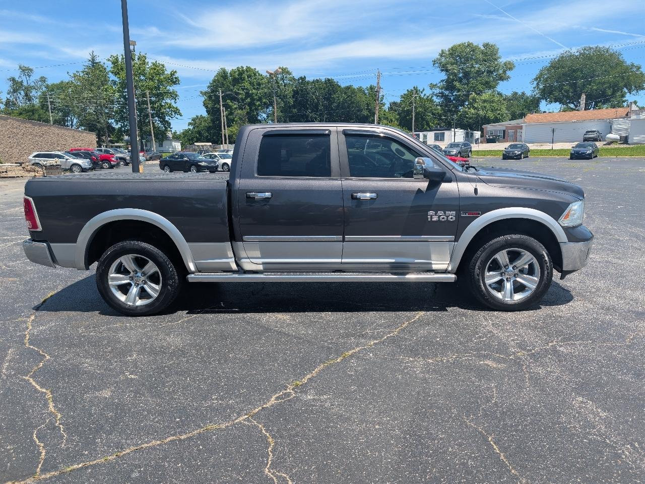 RAM 1500 Laramie Crew Cab LWB 4WD 2014