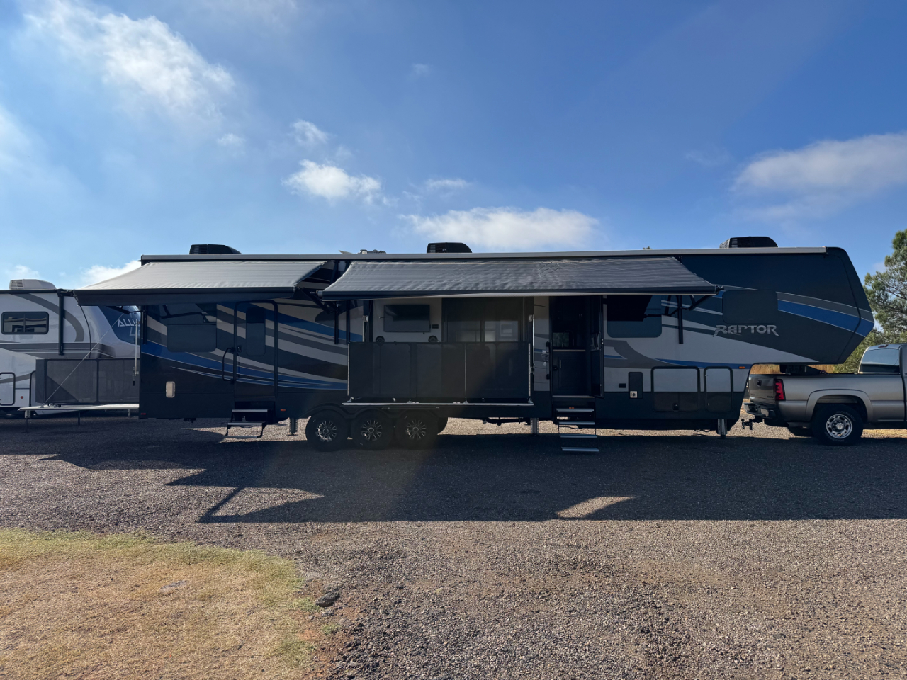 Keystone RV Raptor Toy Hauler  2016 Keystone RV Raptor Toy Hauler  2016