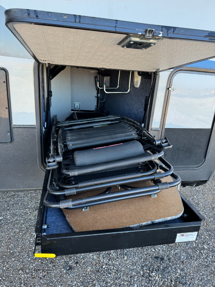 Keystone RV Raptor Toy Hauler  2016 Keystone RV Raptor Toy Hauler  2016