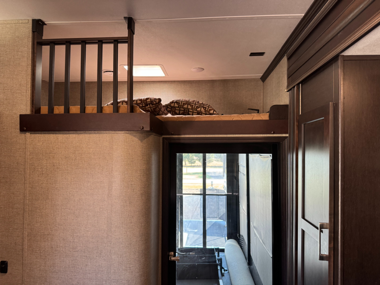 Keystone RV Raptor Toy Hauler  2016 Keystone RV Raptor Toy Hauler  2016