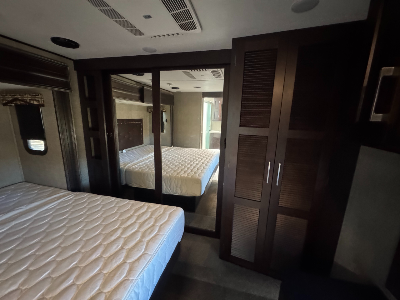 Keystone RV Raptor Toy Hauler  2016 Keystone RV Raptor Toy Hauler  2016