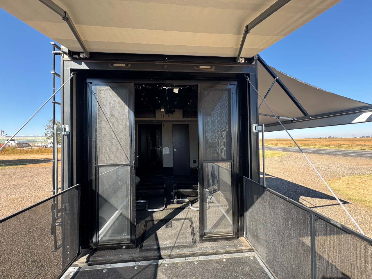 Keystone RV Raptor Toy Hauler  2016 Keystone RV Raptor Toy Hauler  2016