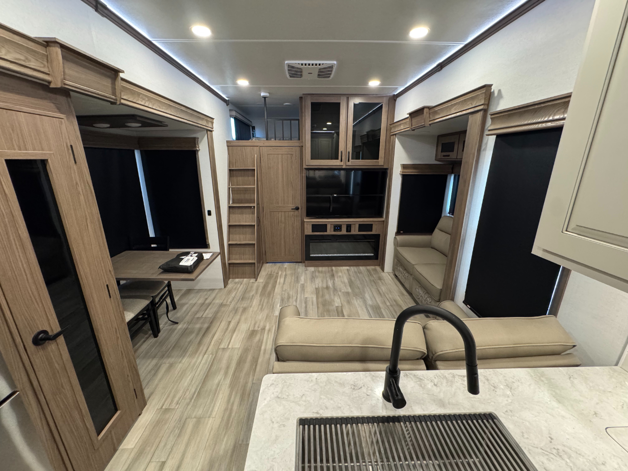 Alliance Paradigm  2024 Alliance Paradigm  2024