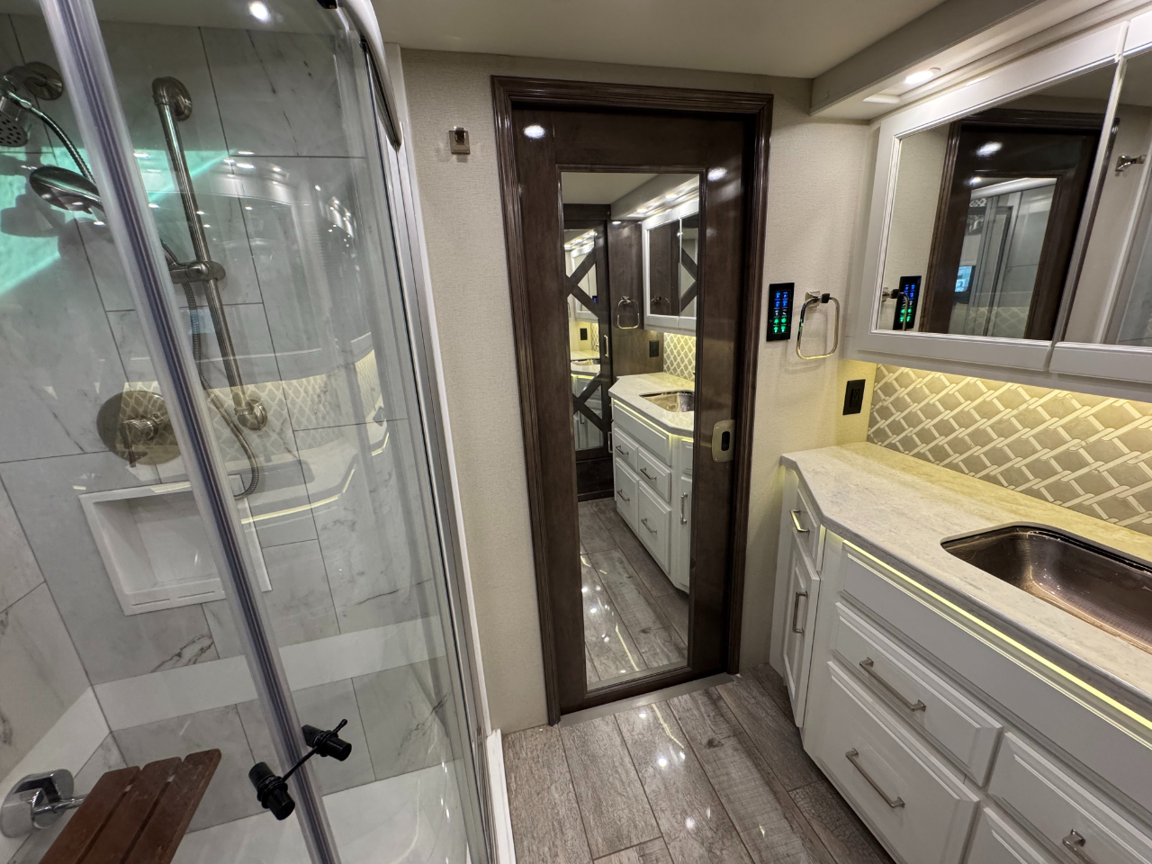 Entegra Coach Anthem  2020 Entegra Coach Anthem  2020