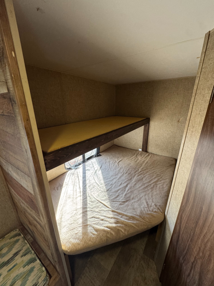 KZ Recreational Vehicles Sportsmen  2016