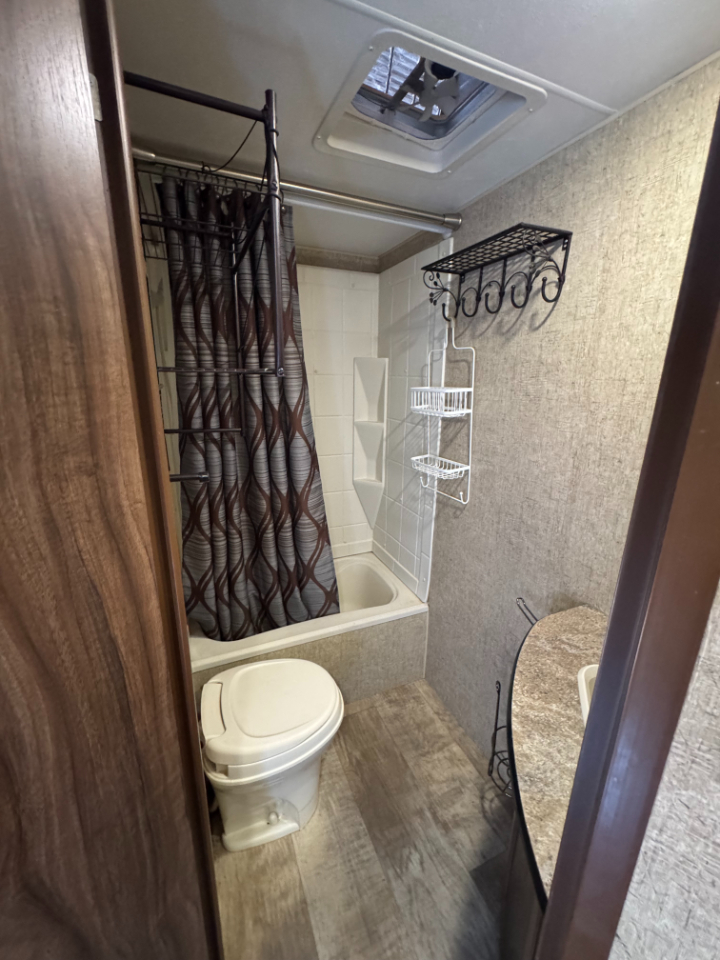 KZ Recreational Vehicles Sportsmen  2016