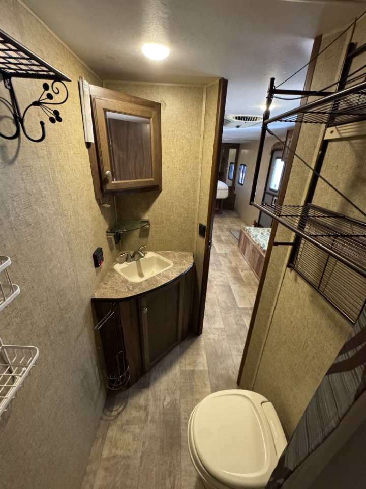 KZ Recreational Vehicles Sportsmen  2016