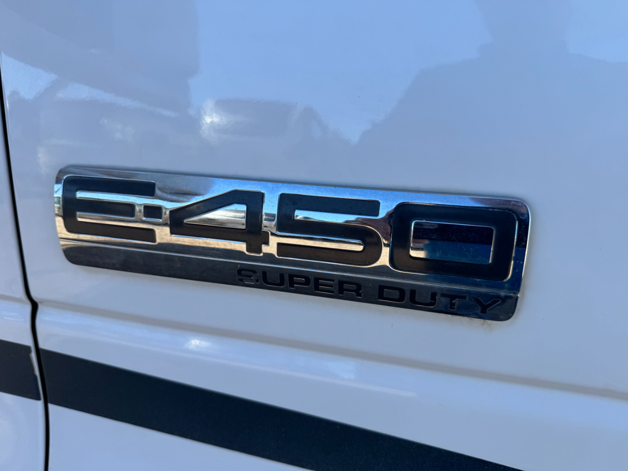 Winnebago Access  2007