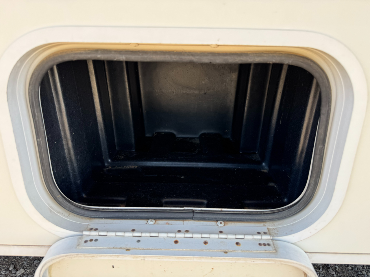 Winnebago Access  2007