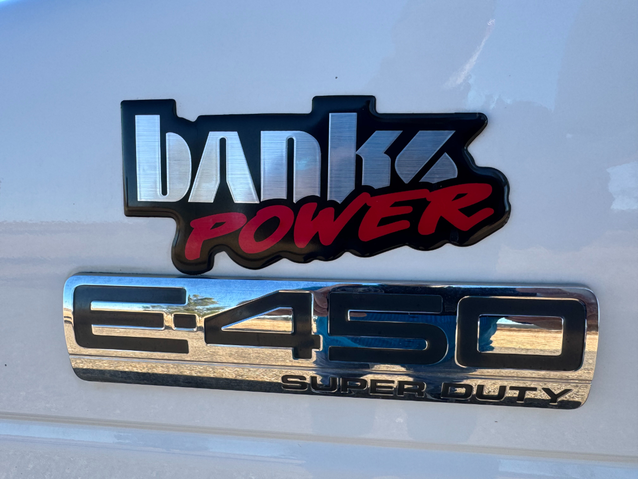 Winnebago Access  2007