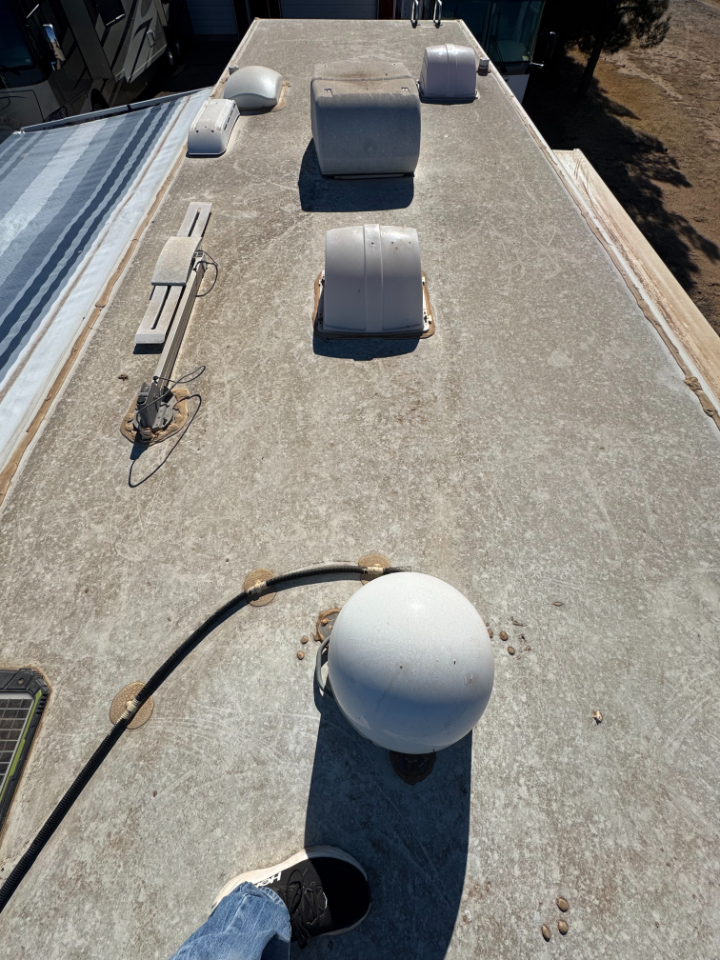 Winnebago Access  2007