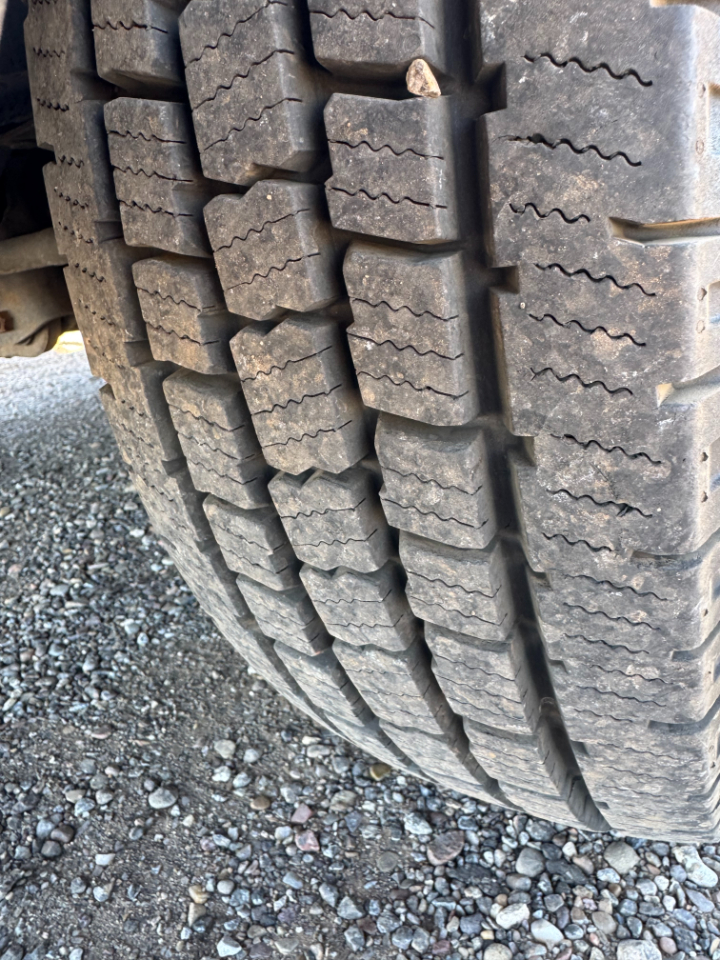 Winnebago Access  2007