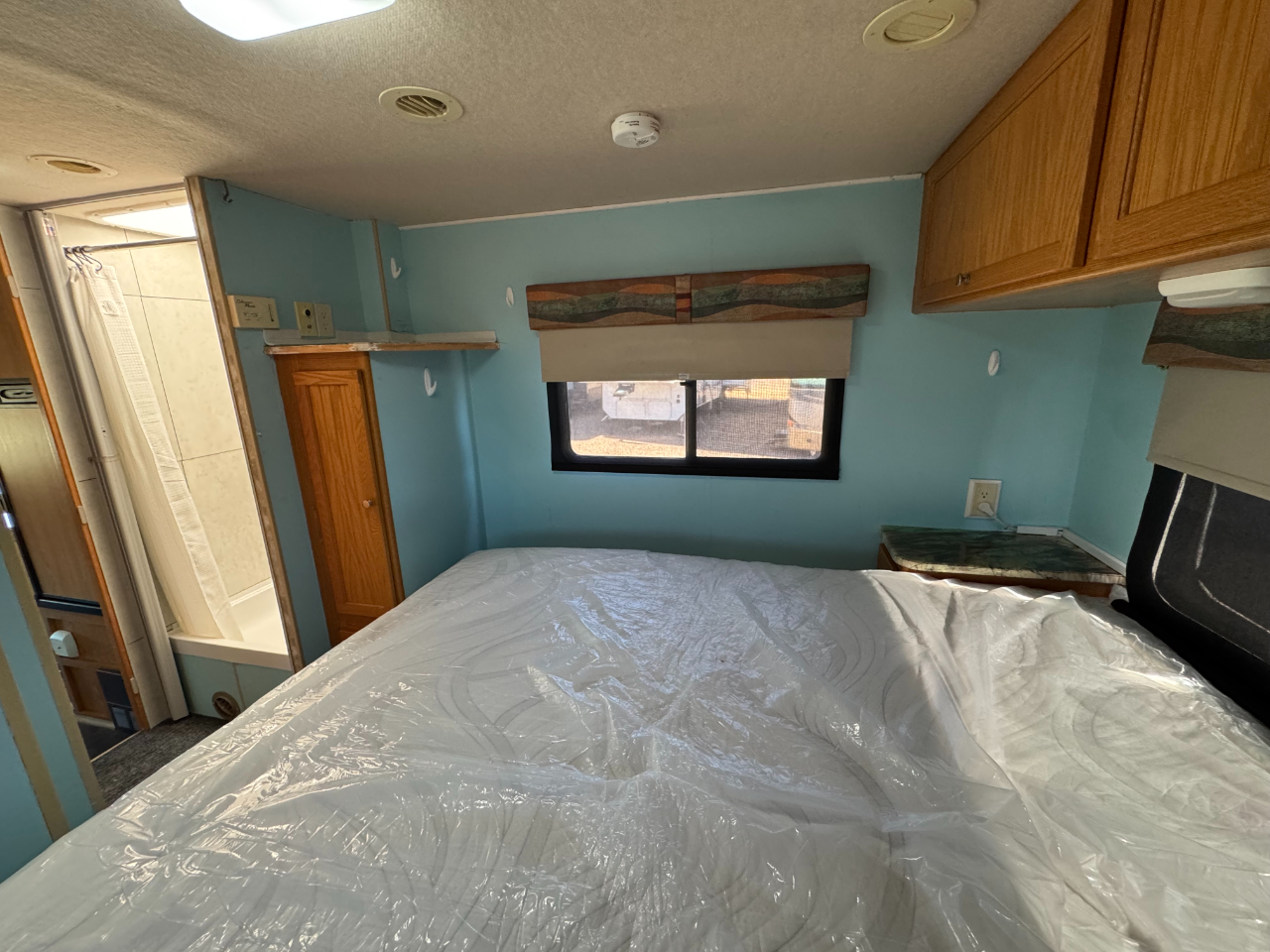 Winnebago Access  2007