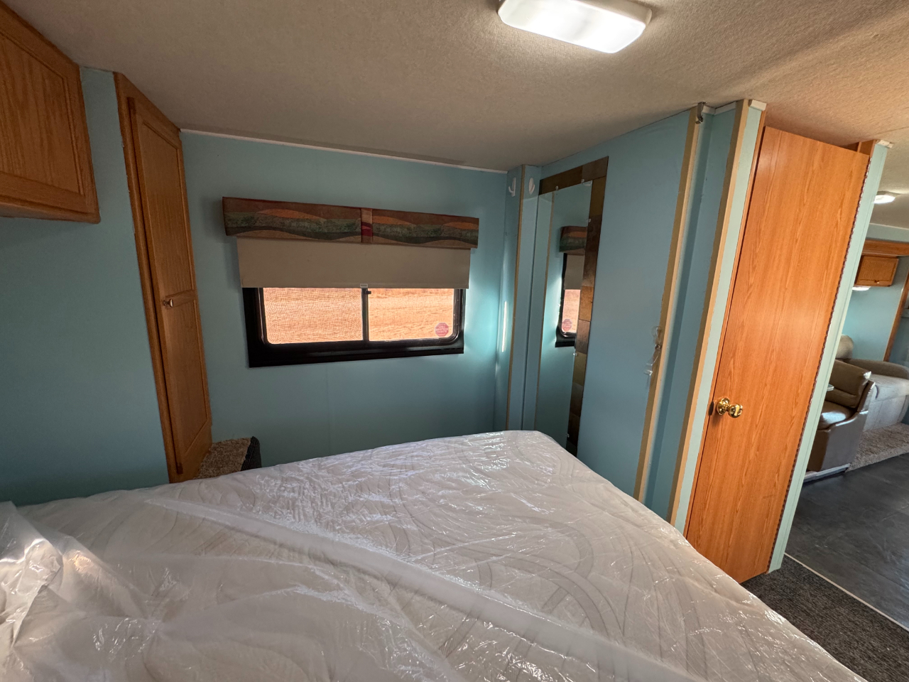 Winnebago Access  2007