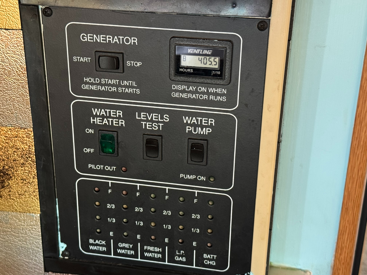 Winnebago Access  2007