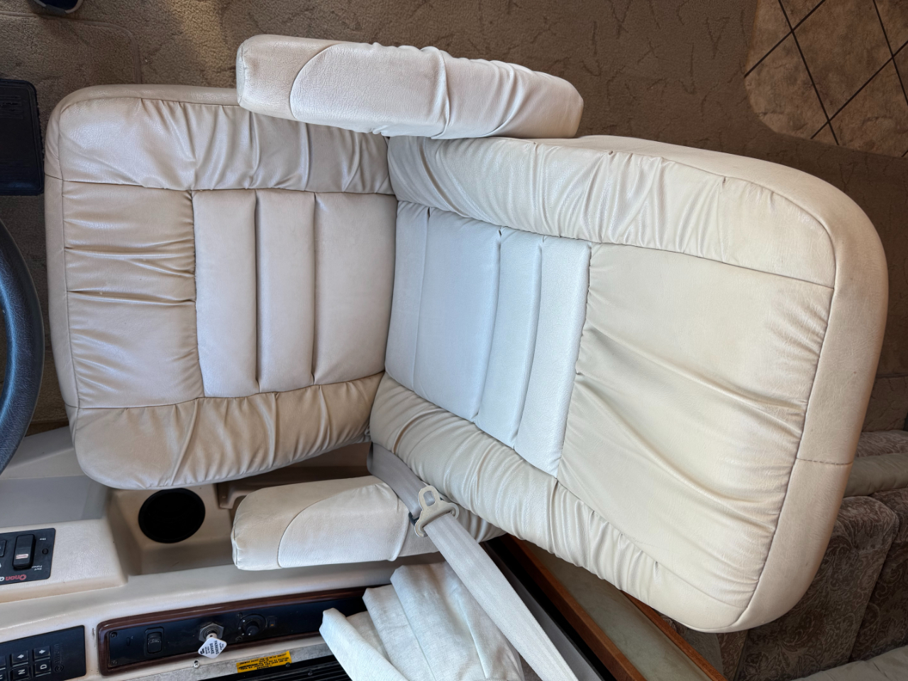 Gulf Stream Coach, Inc Unknown  2007