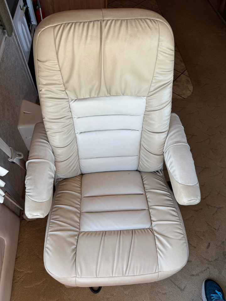 Gulf Stream Coach, Inc Unknown  2007