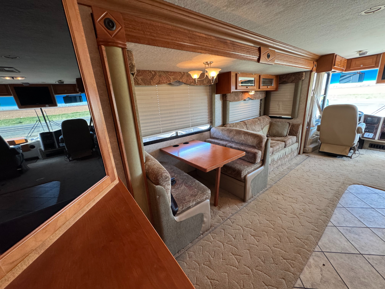 Gulf Stream Coach, Inc Unknown  2007