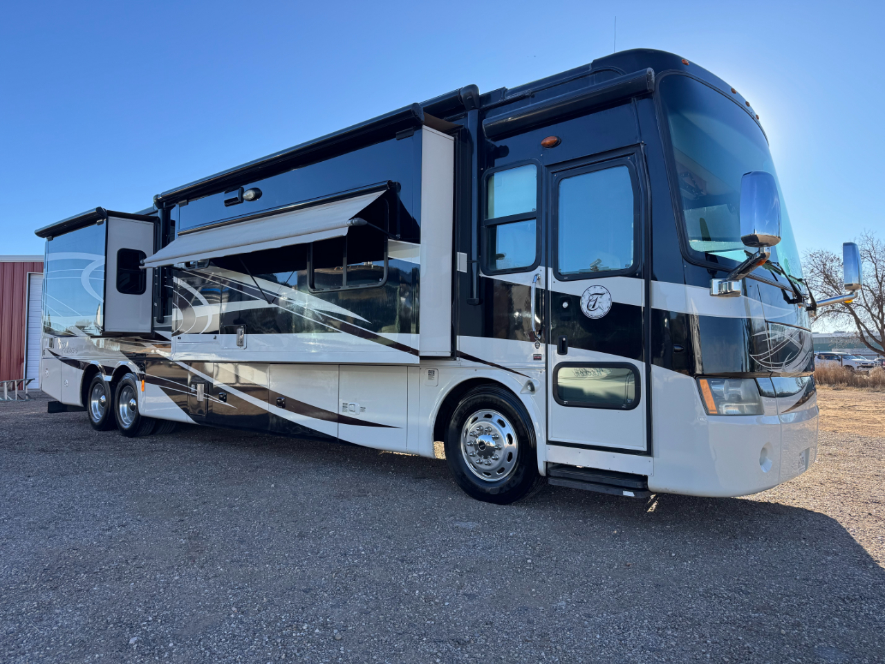 Tiffin Motorhomes Phaeton  2010
