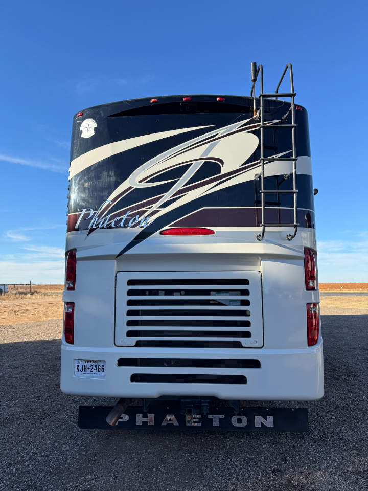 Tiffin Motorhomes Phaeton  2010