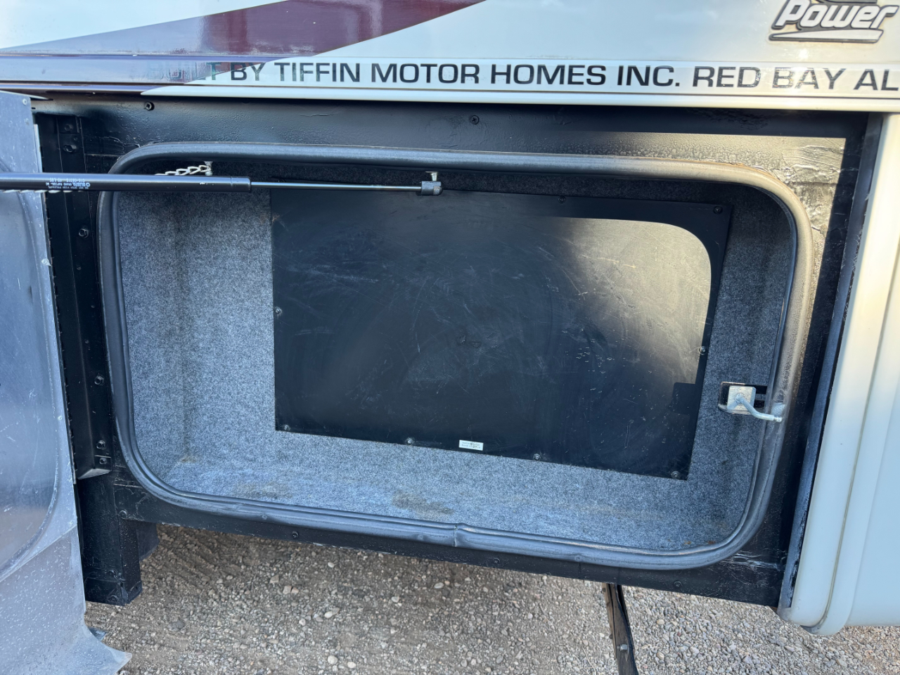 Tiffin Motorhomes Phaeton  2010