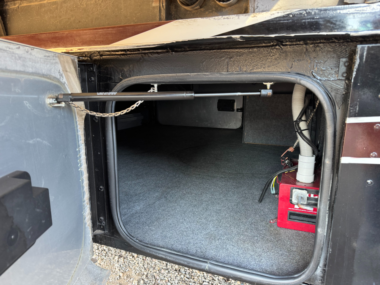 Tiffin Motorhomes Phaeton  2010