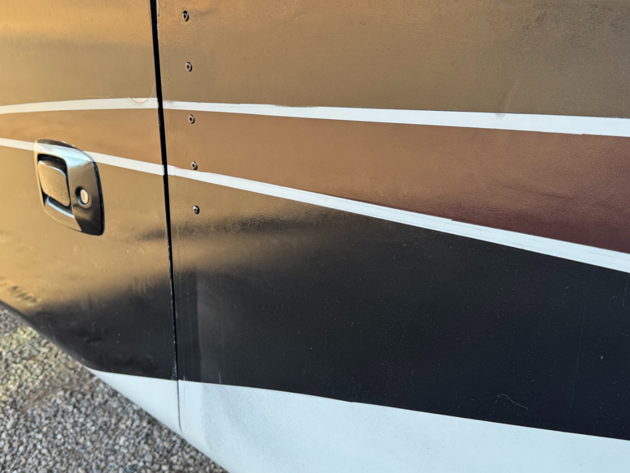 Tiffin Motorhomes Phaeton  2010