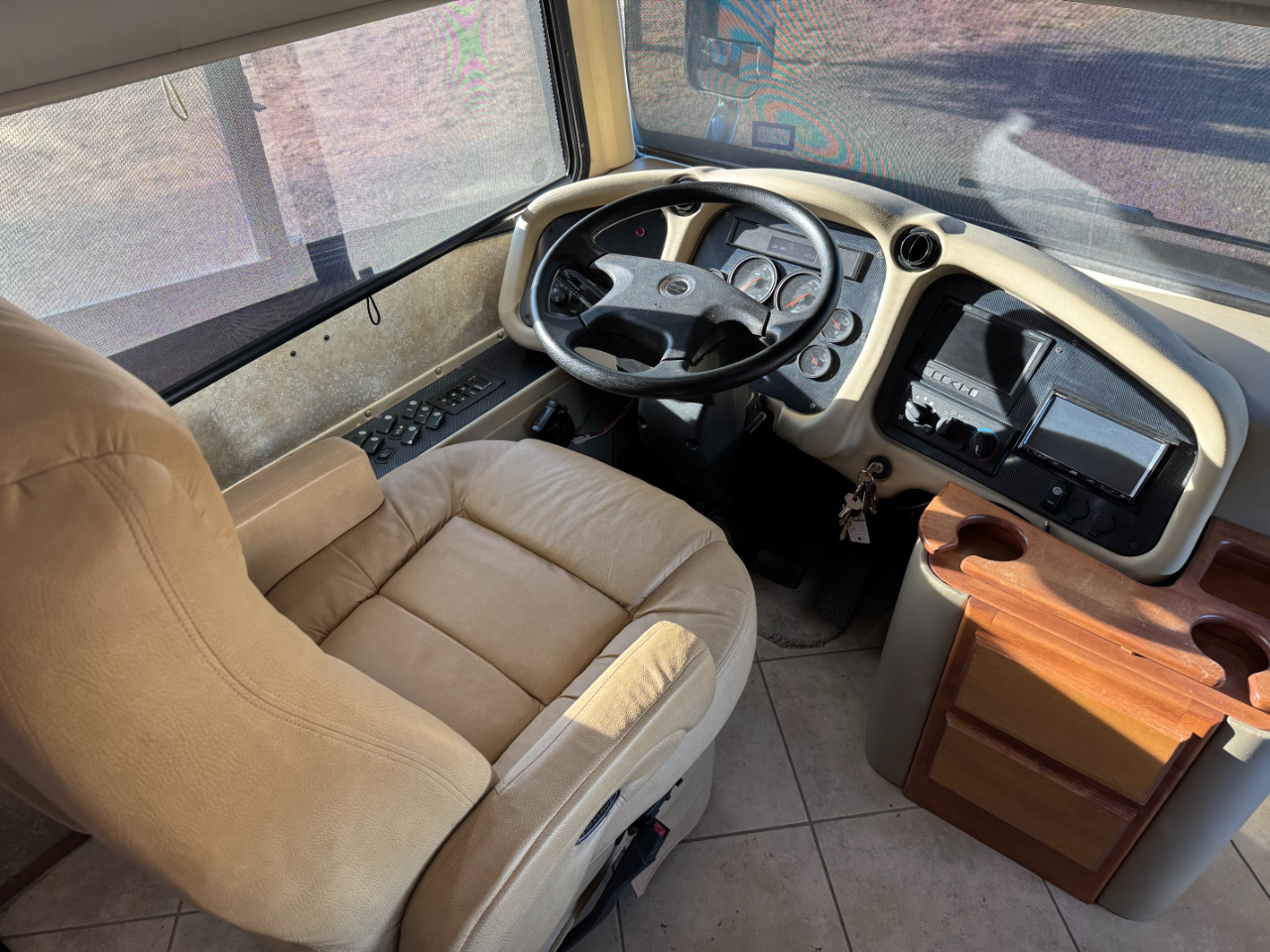 Tiffin Motorhomes Phaeton  2010