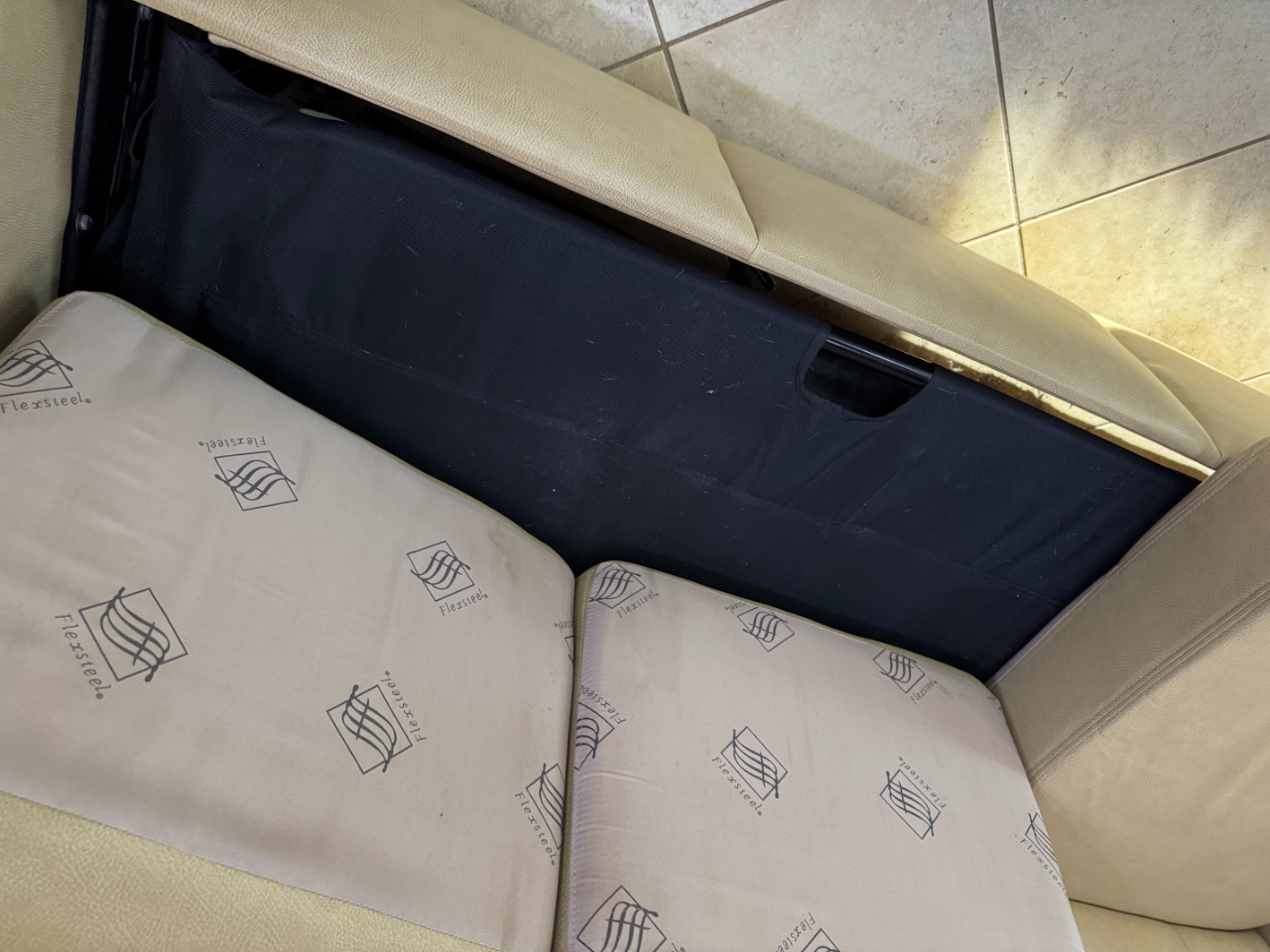 Tiffin Motorhomes Phaeton  2010