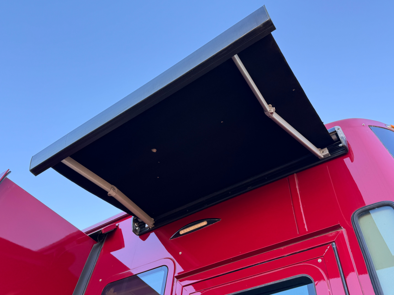 Tiffin Motorhomes Phaeton  2018