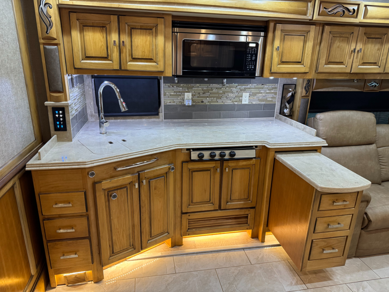 Tiffin Motorhomes Phaeton  2018