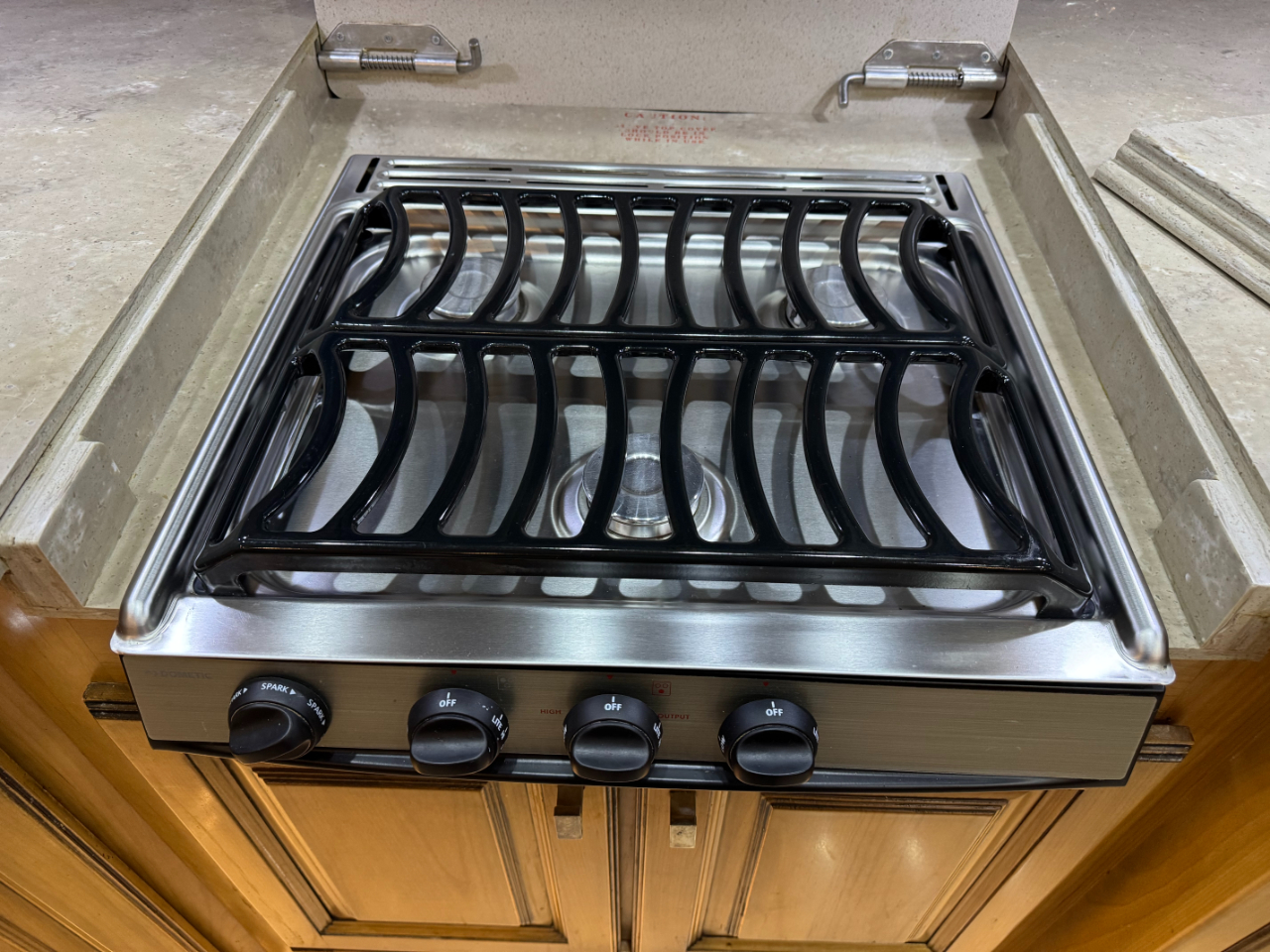 Tiffin Motorhomes Phaeton  2018