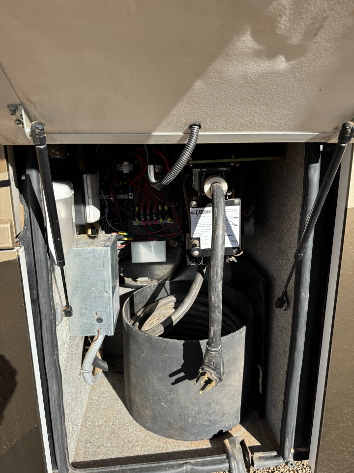 Newmar Mountain Aire  2008