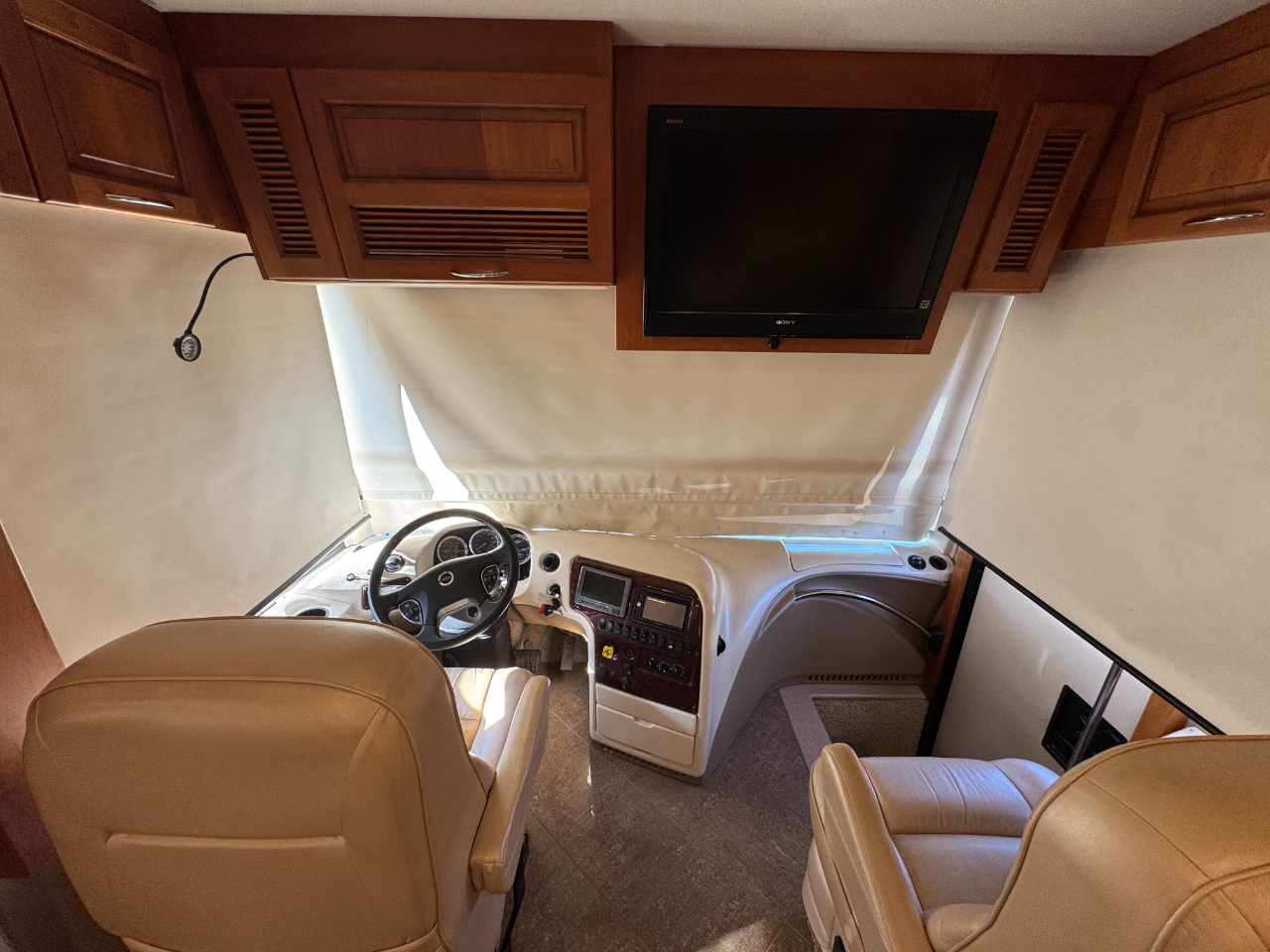 Newmar Mountain Aire  2008