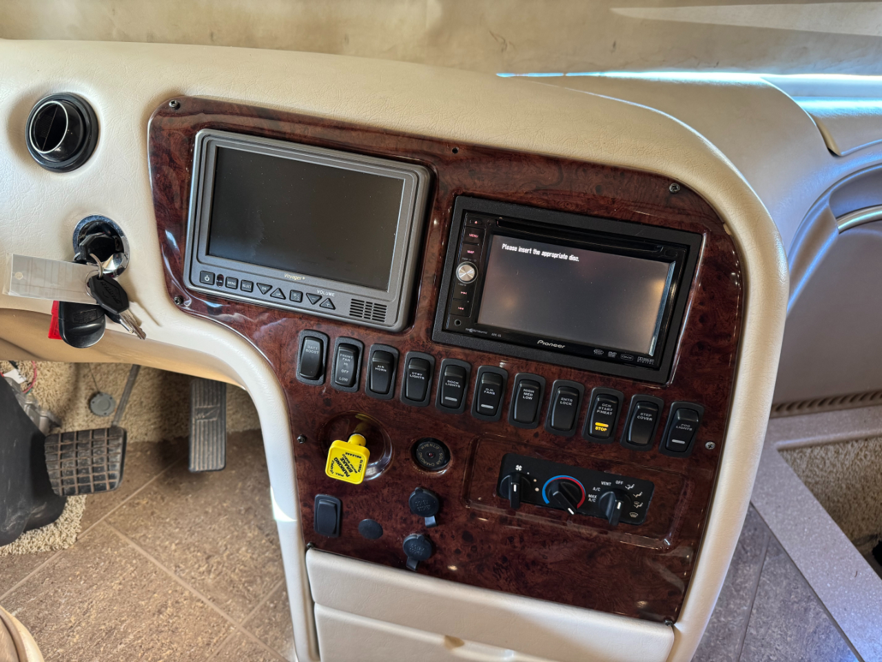 Newmar Mountain Aire  2008