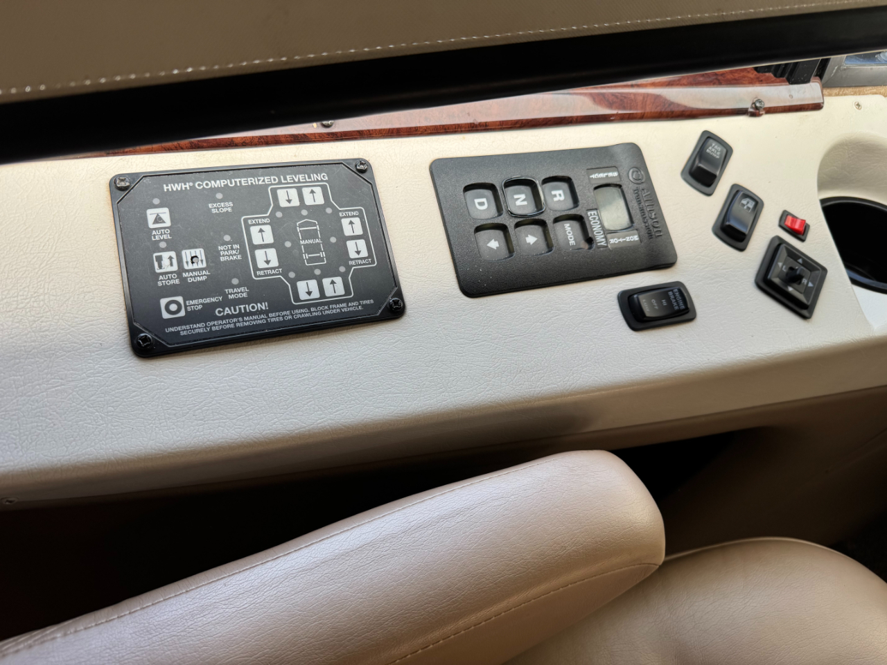 Newmar Mountain Aire  2008