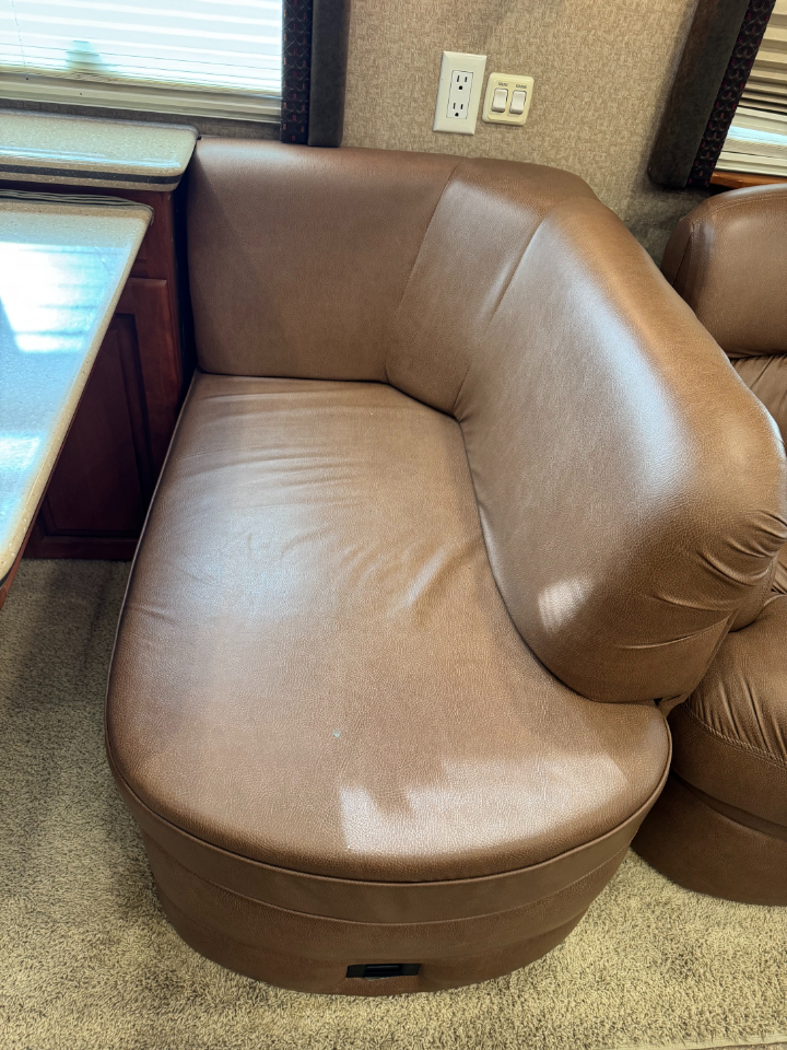 Newmar Mountain Aire  2008