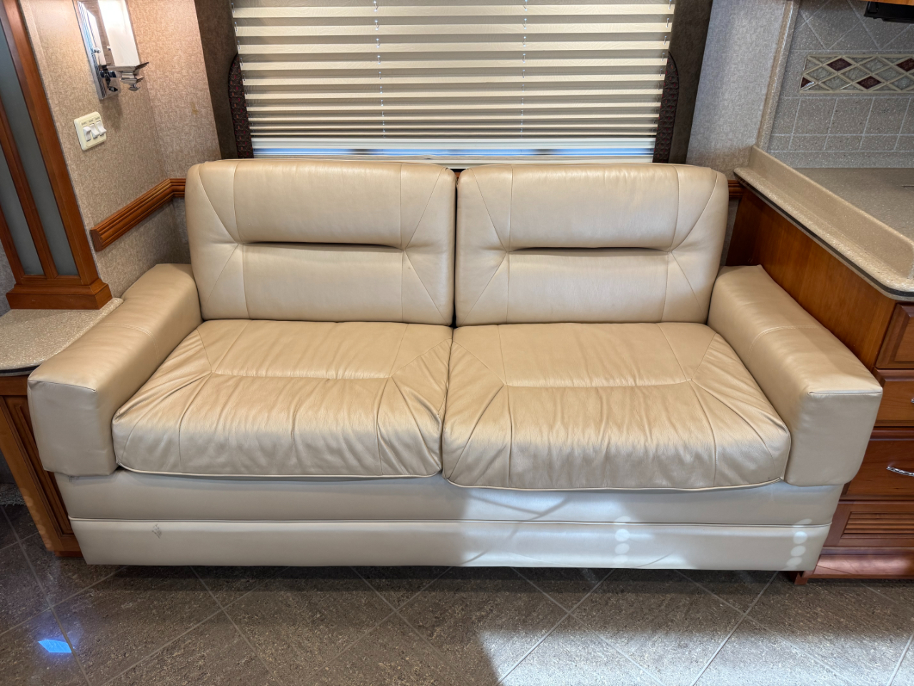 Newmar Mountain Aire  2008