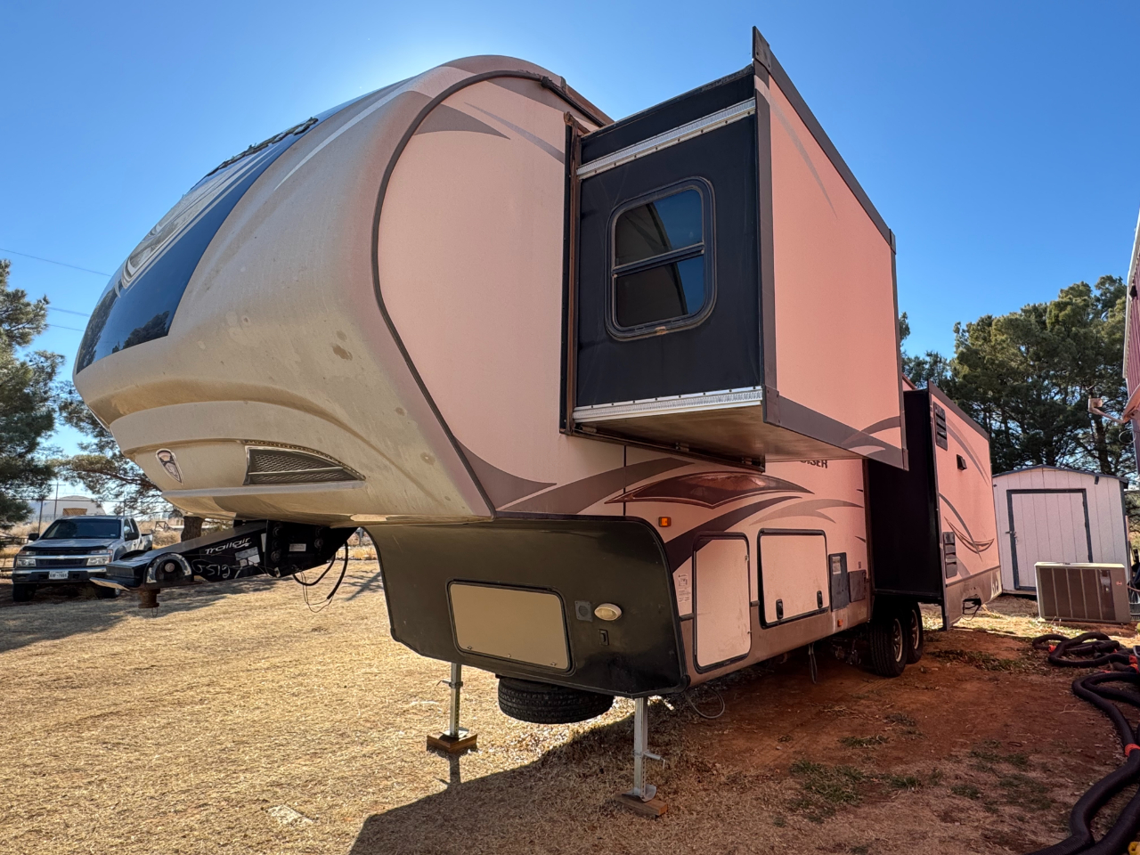 CrossRoads RV Cruiser  2014