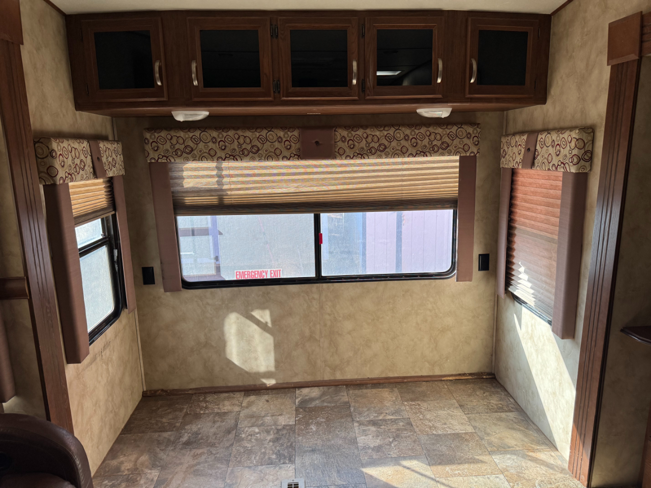 CrossRoads RV Cruiser  2014