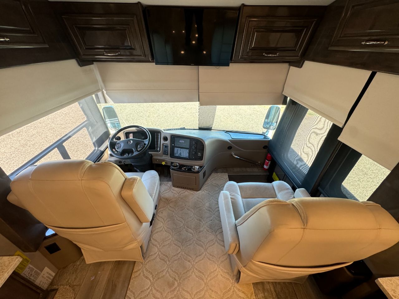 Entegra Coach Cornerstone  2021