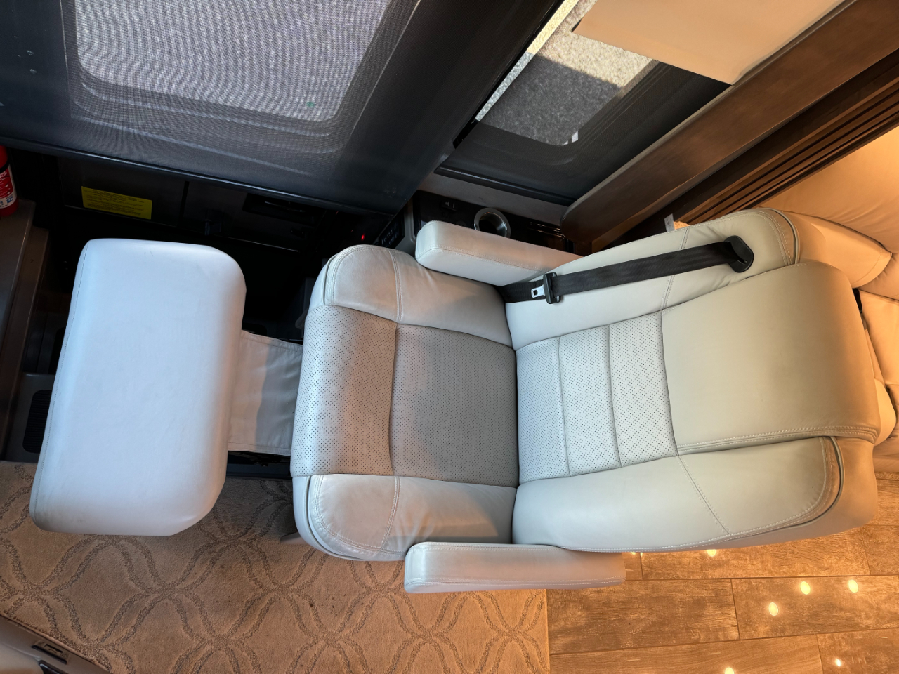 Entegra Coach Cornerstone  2021