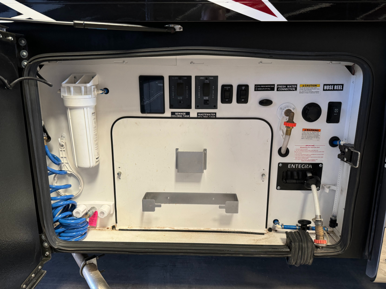 Entegra Coach Cornerstone  2021